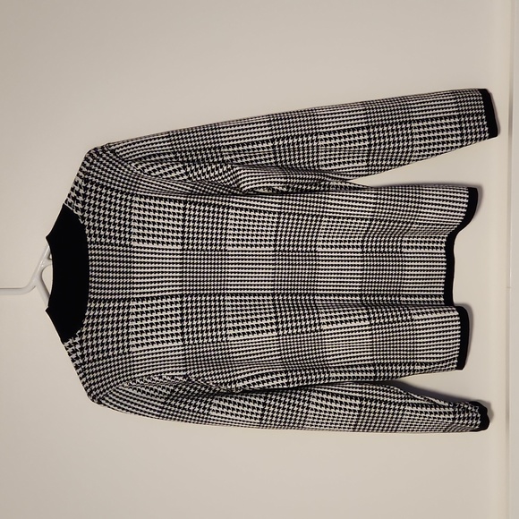 NWOT T Tahari  Houndstooth Black-White Sweater Mock Neck Long Sleeve Size XL - Picture 2 of 6